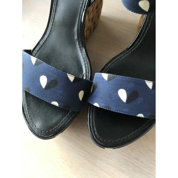 AUTHENTIC Louis Vuitton "Tuileries" sandals - Picture 2 of 16